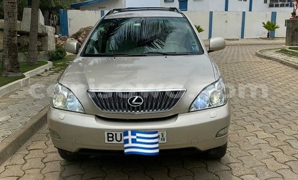 Acheter Occasion Voiture Lexus RX 330 Marron à Cotonou, Benin Acheter Occasion Voiture Lexus RX 330 Marron à Cotonou, Benin