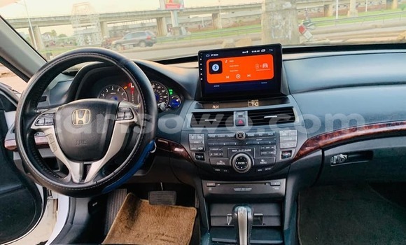 Acheter Occasion Voiture Honda Crosstour Blanc à Cotonou, Benin Acheter Occasion Voiture Honda Crosstour Blanc à Cotonou, Benin