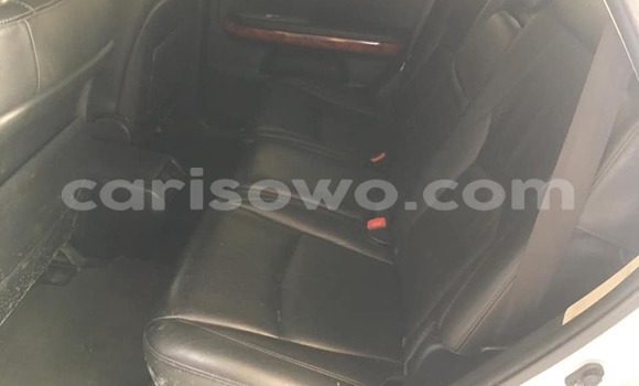 Acheter Occasion Voiture Lexus RX 330 Gris à Cotonou, Benin Acheter Occasion Voiture Lexus RX 330 Gris à Cotonou, Benin