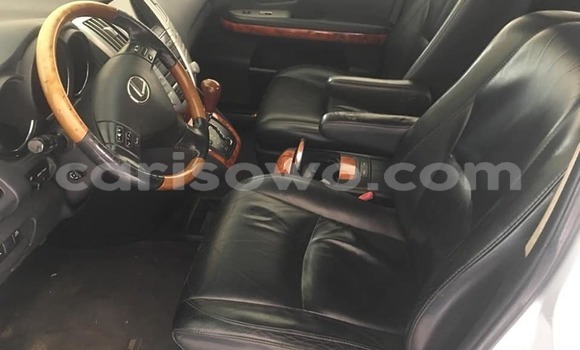 Acheter Occasion Voiture Lexus RX 330 Gris à Cotonou, Benin Acheter Occasion Voiture Lexus RX 330 Gris à Cotonou, Benin