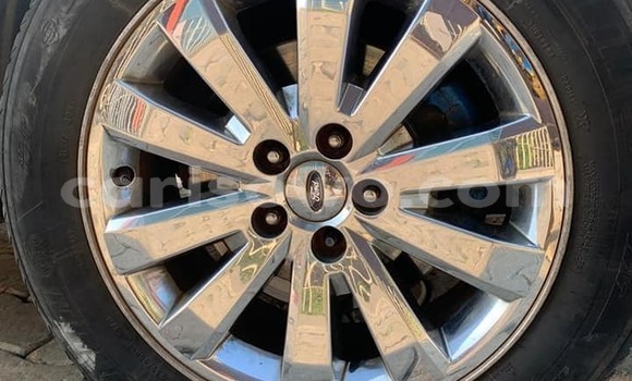 Acheter Occasion Voiture Ford Edge Blanc à Cotonou, Benin Acheter Occasion Voiture Ford Edge Blanc à Cotonou, Benin