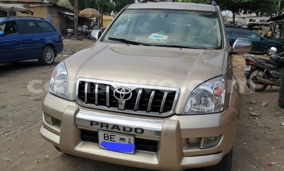 Sayi Na hannu Toyota Land Cruiser Prado Brown Mota in Cotonou a Benin Sayi Na hannu Toyota Land Cruiser Prado Brown Mota in Cotonou a Benin