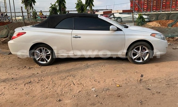 Acheter Occasion Voiture Toyota Solara Blanc à Cotonou, Benin Acheter Occasion Voiture Toyota Solara Blanc à Cotonou, Benin