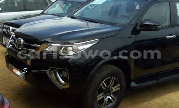 Ra Àlòkù Toyota Fortuner Black Ọkọ̀ in Cotonou ni Benin