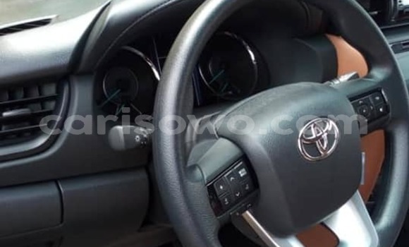 Acheter Occasion Voiture Toyota Fortuner Noir à Cotonou, Benin Acheter Occasion Voiture Toyota Fortuner Noir à Cotonou, Benin