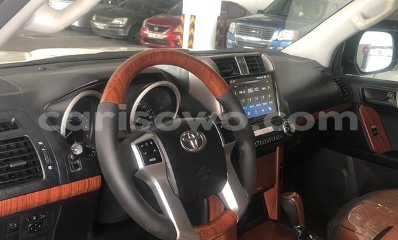 Acheter Occasion Voiture Toyota Land Cruiser Prado Blanc à Cotonou, Benin Acheter Occasion Voiture Toyota Land Cruiser Prado Blanc à Cotonou, Benin