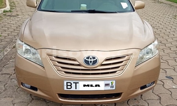 Ra Àlòkù Toyota Camry Brown Ọkọ̀ in Cotonou ni Benin Ra Àlòkù Toyota Camry Brown Ọkọ̀ in Cotonou ni Benin