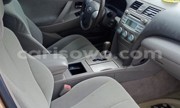 Ra Àlòkù Toyota Camry Brown Ọkọ̀ in Cotonou ni Benin Ra Àlòkù Toyota Camry Brown Ọkọ̀ in Cotonou ni Benin
