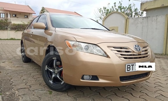 Ra Àlòkù Toyota Camry Brown Ọkọ̀ in Cotonou ni Benin Ra Àlòkù Toyota Camry Brown Ọkọ̀ in Cotonou ni Benin