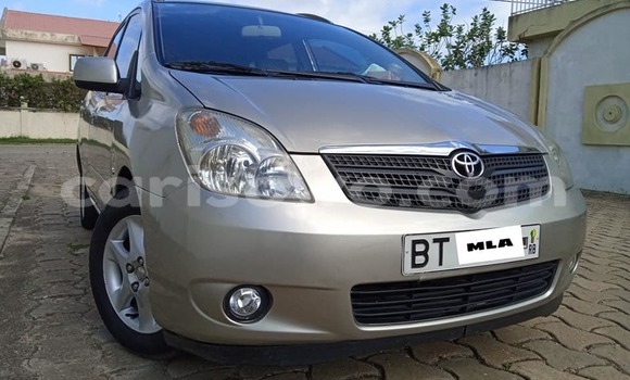 Acheter Occasion Voiture Toyota Corolla Verso Gris à Cotonou, Benin