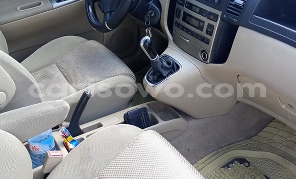 Ra Àlòkù Toyota Corolla Verso Silver Ọkọ̀ in Cotonou ni Benin Ra Àlòkù Toyota Corolla Verso Silver Ọkọ̀ in Cotonou ni Benin