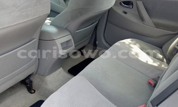 Ra Àlòkù Toyota Camry Silver Ọkọ̀ in Cotonou ni Benin Ra Àlòkù Toyota Camry Silver Ọkọ̀ in Cotonou ni Benin