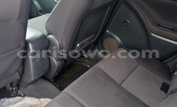 Ra Àlòkù Toyota Matrix Blue Ọkọ̀ in Cotonou ni Benin Ra Àlòkù Toyota Matrix Blue Ọkọ̀ in Cotonou ni Benin