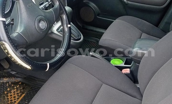 Ra Àlòkù Toyota Matrix Blue Ọkọ̀ in Cotonou ni Benin Ra Àlòkù Toyota Matrix Blue Ọkọ̀ in Cotonou ni Benin