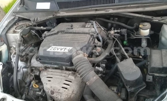 Ra Àlòkù Toyota RAV4 Silver Ọkọ̀ in Cotonou ni Benin Ra Àlòkù Toyota RAV4 Silver Ọkọ̀ in Cotonou ni Benin