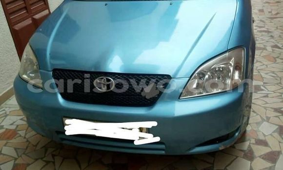 Sayi Na hannu Toyota Corolla Blue Mota in Cotonou a Benin Sayi Na hannu Toyota Corolla Blue Mota in Cotonou a Benin