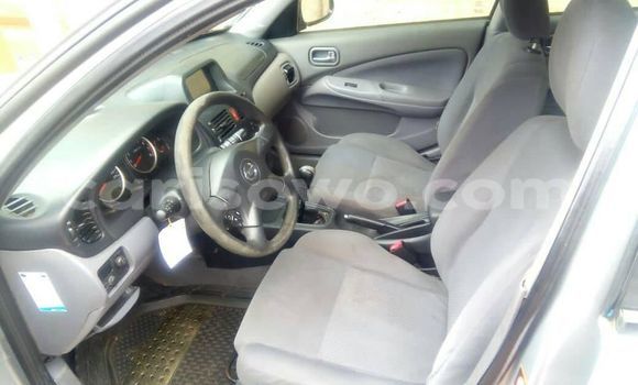 Sayi Na hannu Nissan Almera Azurfa Mota in Cotonou a Benin Sayi Na hannu Nissan Almera Azurfa Mota in Cotonou a Benin