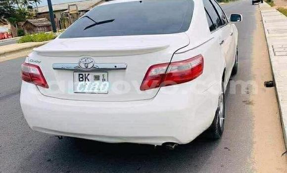Acheter Occasion Voiture Toyota Camry Blanc à Cotonou, Benin
