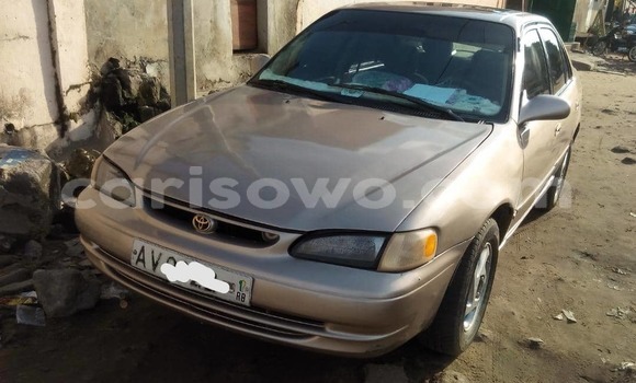 Ra Àlòkù Toyota Corolla Brown Ọkọ̀ in Cotonou ni Benin Ra Àlòkù Toyota Corolla Brown Ọkọ̀ in Cotonou ni Benin