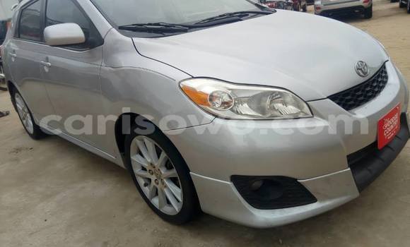 Buy Used Toyota Matrix Silver Car in Abomey in Benign