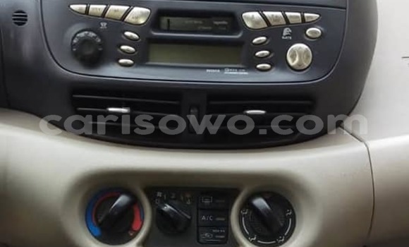 Sayi Na hannu Nissan Almera Azurfa Mota in Abomey Calavi a Benin Sayi Na hannu Nissan Almera Azurfa Mota in Abomey Calavi a Benin