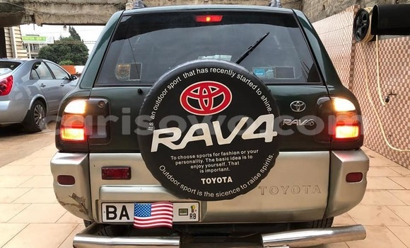 Sayi Na hannu Toyota RAV4 Green Mota in Abomey a Benin Sayi Na hannu Toyota RAV4 Green Mota in Abomey a Benin