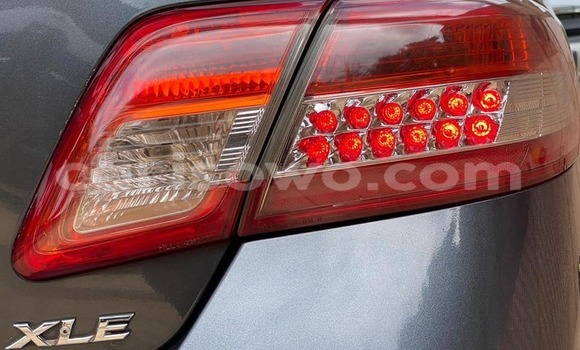 Sayi Na hannu Toyota Camry Blue Mota in Abomey a Benin Sayi Na hannu Toyota Camry Blue Mota in Abomey a Benin