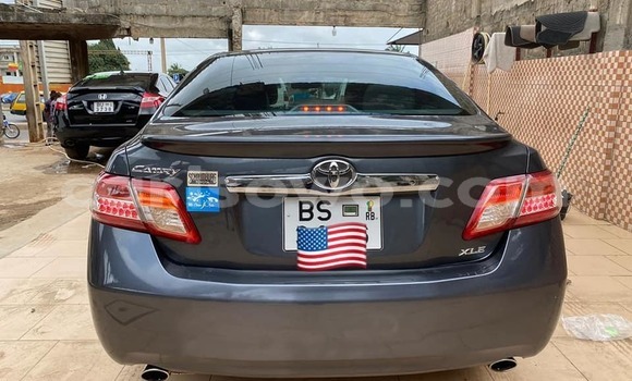 Sayi Na hannu Toyota Camry Blue Mota in Abomey a Benin Sayi Na hannu Toyota Camry Blue Mota in Abomey a Benin