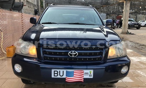 Acheter Occasion Voiture Toyota Highlander Bleu à Abomey, Benin Acheter Occasion Voiture Toyota Highlander Bleu à Abomey, Benin
