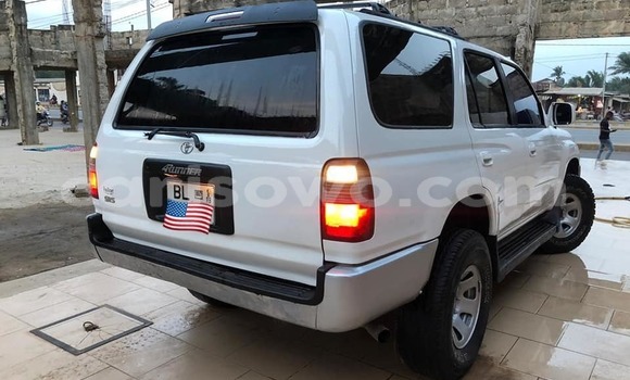 Acheter Occasion Voiture Toyota 4Runner Blanc à Abomey, Benin Acheter Occasion Voiture Toyota 4Runner Blanc à Abomey, Benin