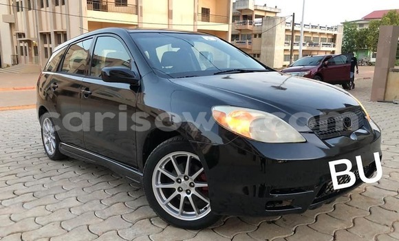 Sayi Na hannu Toyota Matrix Black Mota in Abomey a Benin