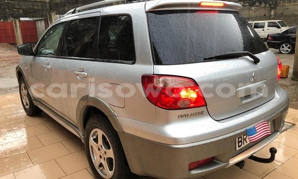 Sayi Na hannu Mitsubishi Outlander Azurfa Mota in Abomey a Benin Sayi Na hannu Mitsubishi Outlander Azurfa Mota in Abomey a Benin