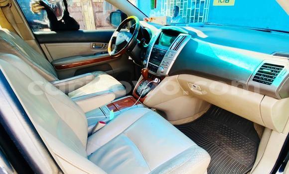 Sayi Na hannu Lexus RX 330 Black Mota in Cotonou a Benin Sayi Na hannu Lexus RX 330 Black Mota in Cotonou a Benin