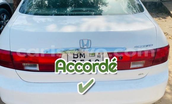 Ra Àlòkù Honda Accord funfun Ọkọ̀ in Cotonou ni Benin Ra Àlòkù Honda Accord funfun Ọkọ̀ in Cotonou ni Benin