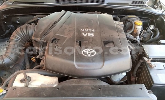 Ra Àlòkù Toyota 4Runner Silver Ọkọ̀ in Cotonou ni Benin Ra Àlòkù Toyota 4Runner Silver Ọkọ̀ in Cotonou ni Benin