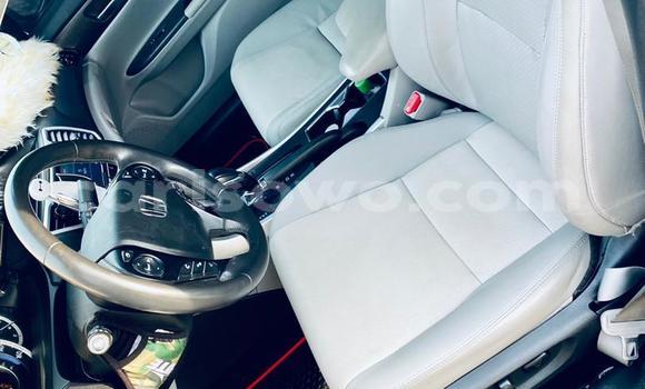 Ra Tuntun Honda Accord Miiran Ọkọ̀ in Cotonou ni Benin Ra Tuntun Honda Accord Miiran Ọkọ̀ in Cotonou ni Benin