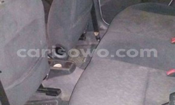 Acheter Occasion Voiture Ford Focus Gris à Cotonou, Benin Acheter Occasion Voiture Ford Focus Gris à Cotonou, Benin