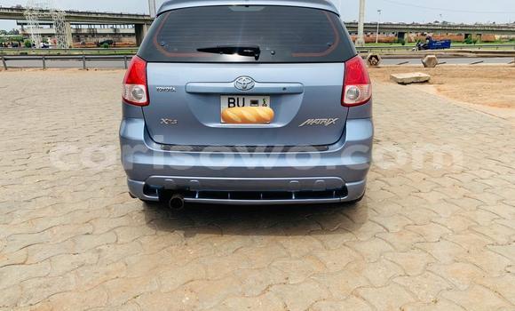 Acheter Neuf Voiture Toyota Matrix Bleu à Cotonou, Benin Acheter Neuf Voiture Toyota Matrix Bleu à Cotonou, Benin