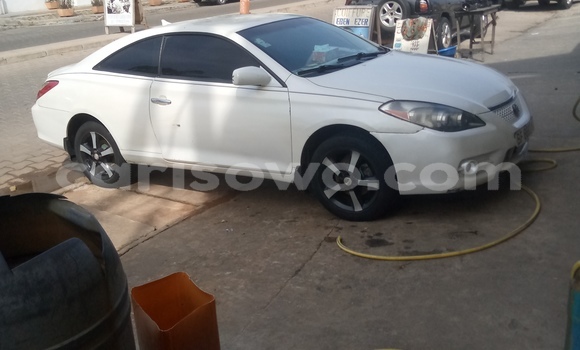 Acheter Occasion Voiture Toyota Solara Blanc à Cotonou, Benin Acheter Occasion Voiture Toyota Solara Blanc à Cotonou, Benin