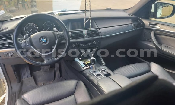 Acheter Neuf Voiture BMW X6 Blanc à Cotonou, Benin Acheter Neuf Voiture BMW X6 Blanc à Cotonou, Benin