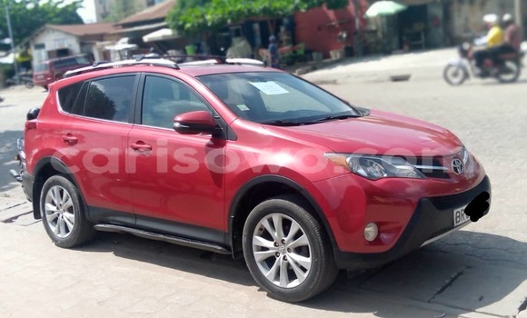 Acheter Neuf Voiture Toyota RAV4 Rouge à Cotonou, Benin Acheter Neuf Voiture Toyota RAV4 Rouge à Cotonou, Benin