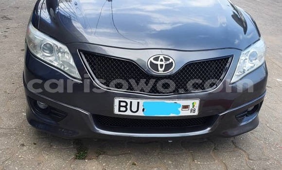Ra Tuntun Toyota Camry Black Ọkọ̀ in Cotonou ni Benin