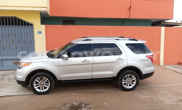 Sayi Sabo Ford Explorer Azurfa Mota in Cotonou a Benin Sayi Sabo Ford Explorer Azurfa Mota in Cotonou a Benin