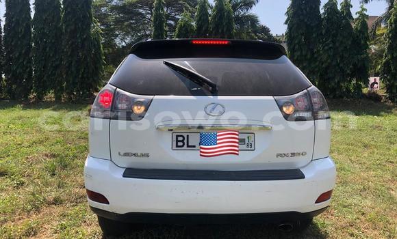 Buy Used Lexus RX 330 White Car in Abomey Calavi in Benign Buy Used Lexus RX 330 White Car in Abomey Calavi in Benign