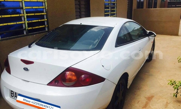Acheter Occasion Voiture Ford Cougar Blanc à Cotonou, Benin Acheter Occasion Voiture Ford Cougar Blanc à Cotonou, Benin