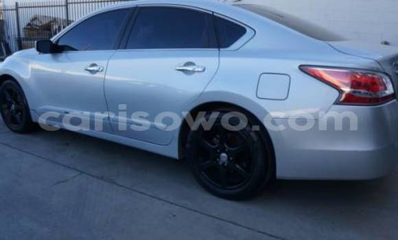 Acheter Occasion Voiture Nissan Almera Gris à Dassa, Collines Acheter Occasion Voiture Nissan Almera Gris à Dassa, Collines