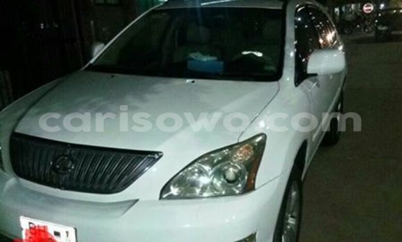 Acheter Occasion Voiture Lexus RX 330 Blanc à Cotonou, Benin Acheter Occasion Voiture Lexus RX 330 Blanc à Cotonou, Benin