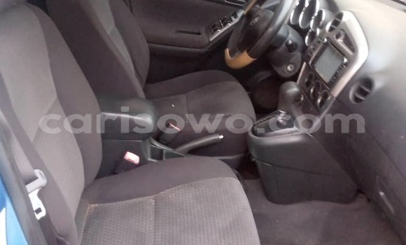 Ra Àlòkù Toyota Matrix Blue Ọkọ̀ in Cotonou ni Benin Ra Àlòkù Toyota Matrix Blue Ọkọ̀ in Cotonou ni Benin