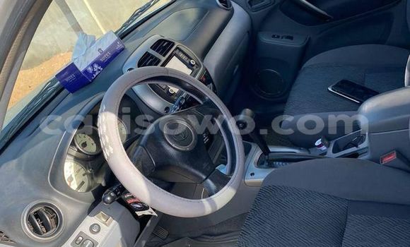 Acheter Occasion Voiture Toyota RAV4 Gris à Abomey, Benin Acheter Occasion Voiture Toyota RAV4 Gris à Abomey, Benin