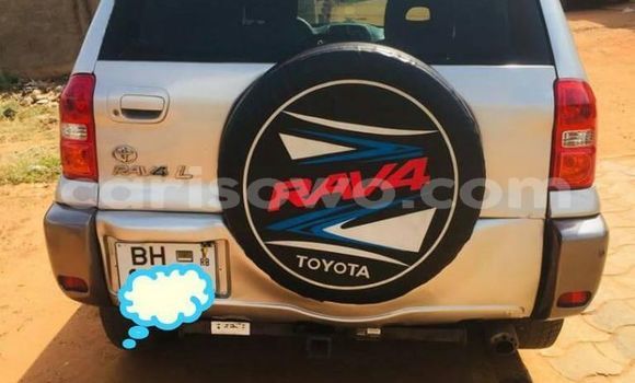 Acheter Occasion Voiture Toyota RAV4 Gris à Abomey, Benin Acheter Occasion Voiture Toyota RAV4 Gris à Abomey, Benin